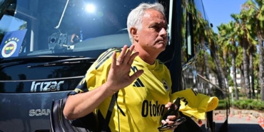 ozel-fenerbahcede-5-yildizin-sakatligi-can-sikiyor-jose-mourinho-tam-kadro-calisamadi-4RXfYFkL.jpg