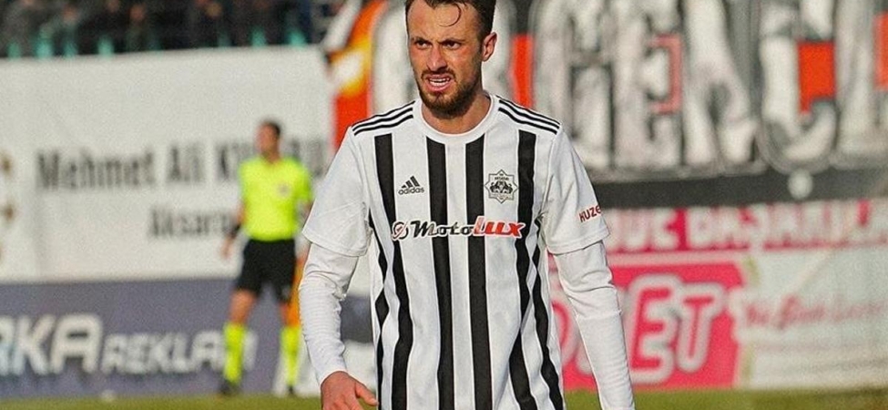sakaryaspor-oguzhan-acili-kadrosuna-katti-TXNfa1Lf.jpg