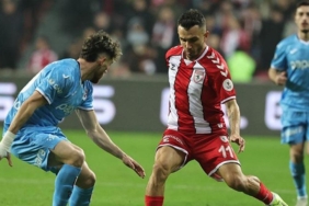 samsunsporda-emre-kilincin-sozlesmesi-uzatildi-LbCpbxkC.jpg