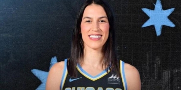 sevgi-uzun-chicago-sky-ile-anlasti-LOgXCarD.jpg