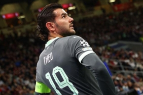 theo-hernandez-imzayi-atiyor-25-milyon-euro-pQucOYZa.jpg
