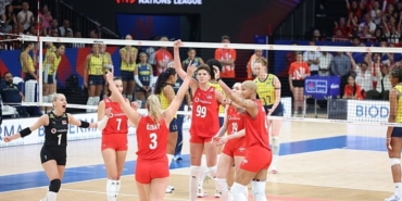turkiye-a-milli-kadin-voleybol-takiminin-aday-kadrosu-aciklandi-S3yMhM8e.jpeg