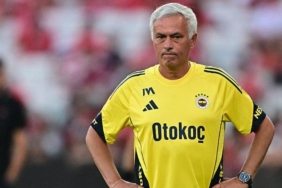 yildiz-oyuncudan-jose-mourinho-itirafi-beni-fenerbahceye-istedi-pMEXvlvF.jpg