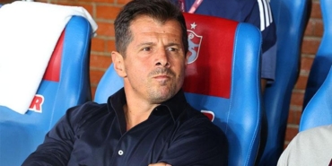 antalyaspor-teknik-direktoru-emre-belozoglu-keyfi-isteklerden-transferi-acamiyoruz-qicdXDDe.jpg