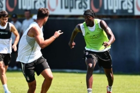 besiktas-st-patricks-macina-hazirlaniyor-blVMK2A3.jpg