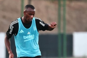 besiktasin-yeni-transferi-tiago-djalo-ilk-idmanina-cikti-9tGektfS.jpg