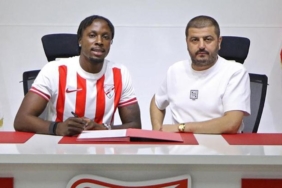 boluspor-forvet-martin-boakyeyi-renklerine-bagladi-fMEdkDrE.jpg
