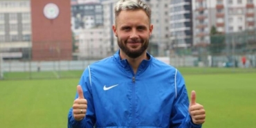 caykur-rizesporda-casper-hojerden-super-lig-sozleri-birazcik-beni-sasirtiyor-nPmYNkPa.jpg