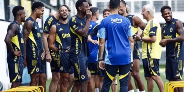 fenerbahcede-goztepe-maci-hazirliklari-basladi-UOzFOElH.jpg
