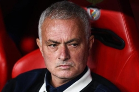 fenerbahcede-jose-mourinho-donemi-yaklasik-15-ay-surdu-O6IFymwg.jpg