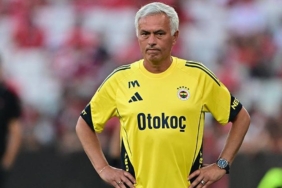 fenerbahcede-kocaelispor-macinda-bir-sakat-bir-cezali-h7CidZhZ.jpg