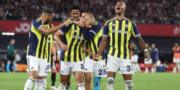 fenerbahcede-yeni-sezonun-ilk-golu-sofyan-amrabattan-BwuZxRZM.jpg