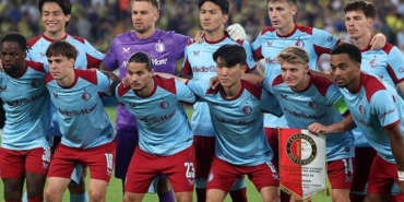 feyenoordda-in-beom-hwang-fenerbahce-bizden-daha-iyi-oynadi-WkJYSe1Q.jpg