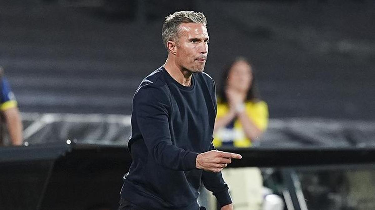 feyenoordda-robin-van-persieden-kadikoy-itirafi-cehennem-icin-hazirlanmamiz-gerekiyor-O2gljDbb.jpg
