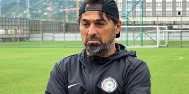 galatasaray-maci-oncesinde-ilhan-palut-nasil-oynayacaklarini-acikladi-bZBAg24t.jpg