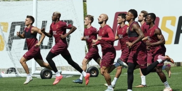 galatasarayda-kayserispor-maci-hazirliklari-basladi-eJunh39x.jpg