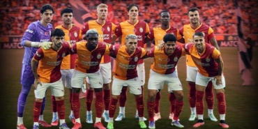 galatasarayda-surpriz-ayrilik-gorusmeler-basladi-bonservis-icin-pazarliklar-devam-ediyor-42z32ebp.jpg