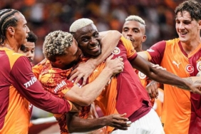 galatasarayda-yildiz-oyuncular-takimdan-ayriliyor-karar-verildi-IwPU5mwP.jpg