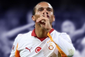 galatasarayin-gol-partisinde-parladi-leroy-sanenin-golu-almanyayi-salladi-seytanin-bacagini-kirdi-yildizini-parlatti-MIbyfDWA.jpg