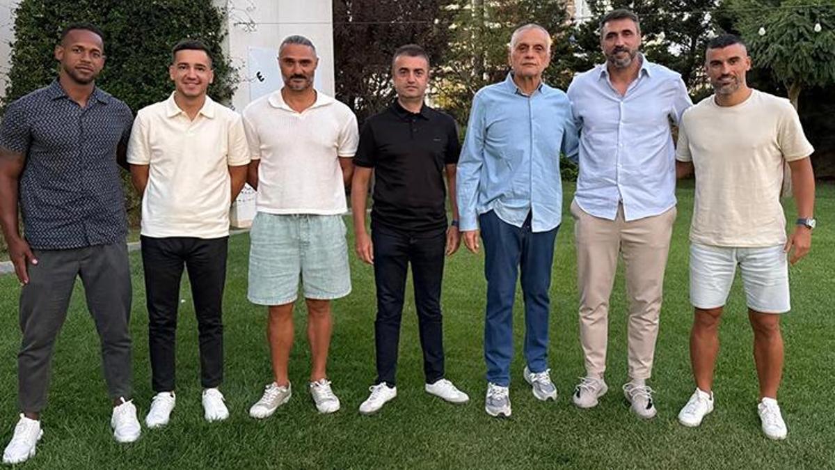 hataysporda-hugo-almeida-donemi-teknik-direktorluk-kariyerine-hatayda-basliyor-KDCjAfmz.jpg