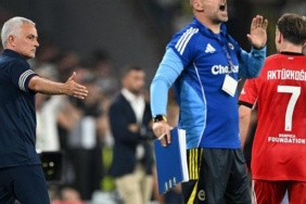 jose-mourinhodan-mac-sonu-kerem-akturkoglu-sozleri-buyuk-takim-gibi-davrandilar-QmkZEWSA.jpg