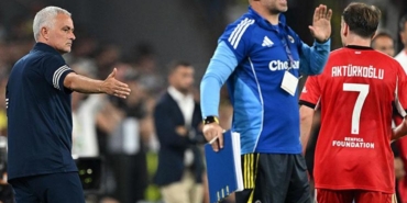 jose-mourinhodan-mac-sonu-kerem-akturkoglu-sozleri-buyuk-takim-gibi-davrandilar-QmkZEWSA.jpg