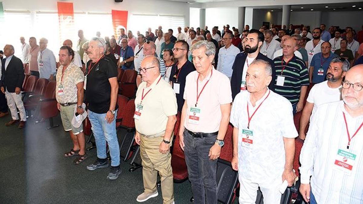 karsiyakada-yine-kongre-gunu-dlaDvsx9.jpg