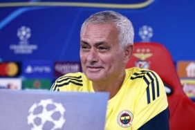 mourinho-sadece-kovulma-tazminatlarindan-115-milyon-euro-kazandi-tazminator-diye-lakap-takildi-WVxyFcgY.jpg