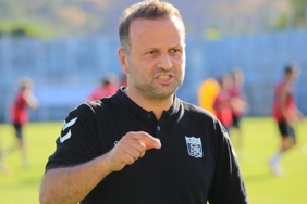 osman-zeki-korkmazdan-elestirilere-cevap-burasinin-sivasspor-oldugunu-ben-de-biliyorum-x5ujBCA4.jpg