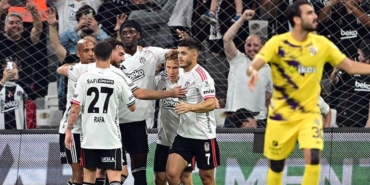 ozet-dolmabahcede-3-puan-kartalin-besiktas-eyupspor-mac-sonucu-2-1-tBCwLdU2.jpg