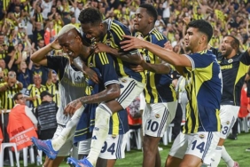 panodan-rahatsiz-oldu-fenerbahceyi-uefaya-sikayet-etti-Y5GRvOia.jpg
