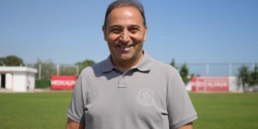 samsunspor-teknik-direktoru-fuat-capadan-taraftara-uefa-mujdesi-S6VintGb.jpg