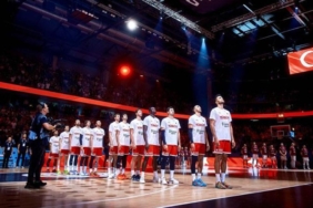 sehmus-hazer-porzingisi-poster-yapti-eurobasket-2025e-damga-vuran-smac-xLYrUppy.jpg