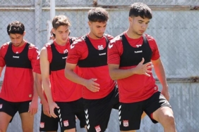 sivasspor-amedspor-macinin-hazirliklarini-tamamlado-3CpzjFkD.jpg