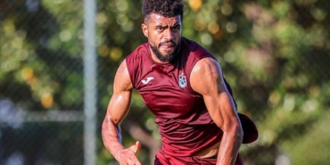 trabzonsporda-rayyan-baniyaya-super-ligden-teklif-gorusmeer-suruyor-1t2G6jLf.jpg