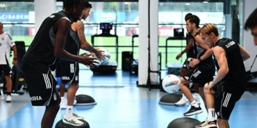 besiktas-salonda-calisti-lGPjIm33.jpg