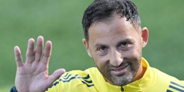 fenerbahcede-yeni-teknik-direktor-tedesco-ilk-antrenmanina-cikti-trabzonspor-macina-kadar-tesislerde-kalacak-HhuYpLOM.jpg