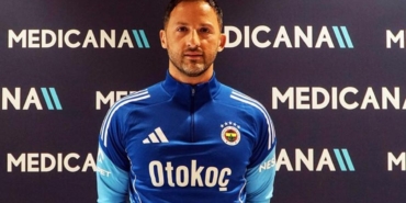 fenerbahcenin-yeni-teknik-direktoru-domenico-tedesco-ve-ekibi-saglik-kontrolunden-gecti-tQCHq8cN.jpg