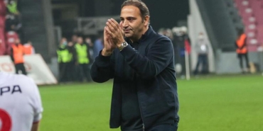 samsunspor-futbol-direktoru-fuat-capadan-forvet-transferi-aciklamasi-rNV8xuxO.jpg