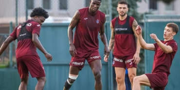 trabzonspor-fenerbahce-derbisi-hazirliklarina-basladi-xsTa14UG.jpg