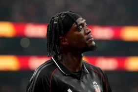 besiktasli-abraham-gol-sayisini-8e-yukseltti-laHKiIlx.jpg