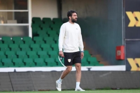 bodrum-fk-teknik-direktoru-burhan-eserden-taraftara-cagri-nJffb7pN.jpg