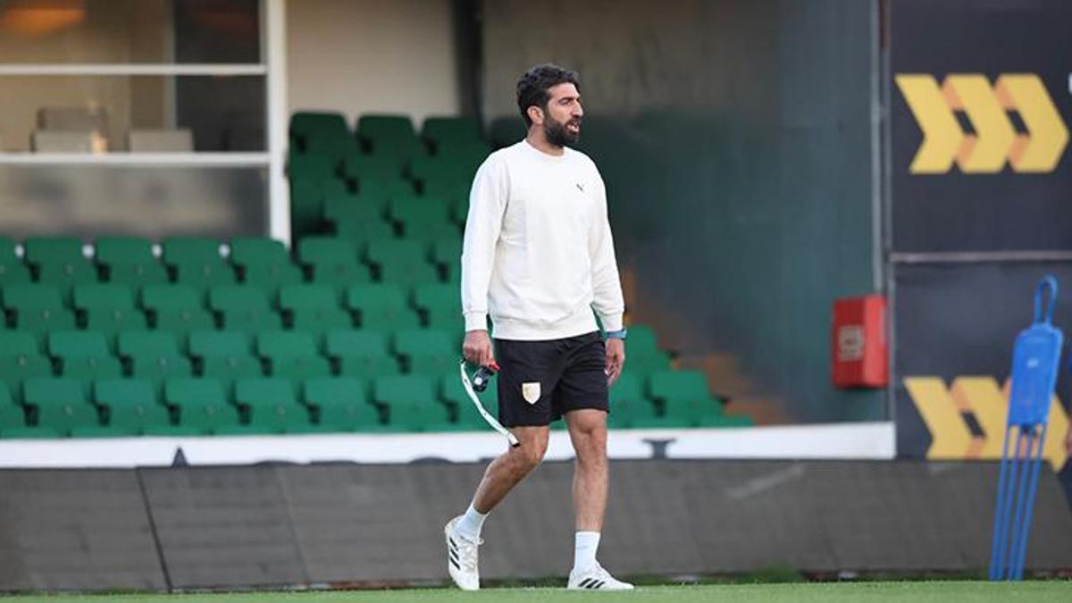 bodrum-fk-teknik-direktoru-burhan-eserden-taraftara-cagri-nJffb7pN.jpg