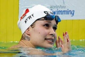 defne-kurttan-tarihi-basari-5-altin-madalya-4A6AnNjh.jpg