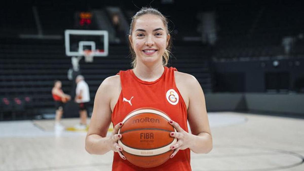 galatasaray-cagdas-faktoring-oyuncusu-sehernaz-cidalin-hedefi-bu-sezon-kupa-kazanmak-6w6WCFOE.jpg