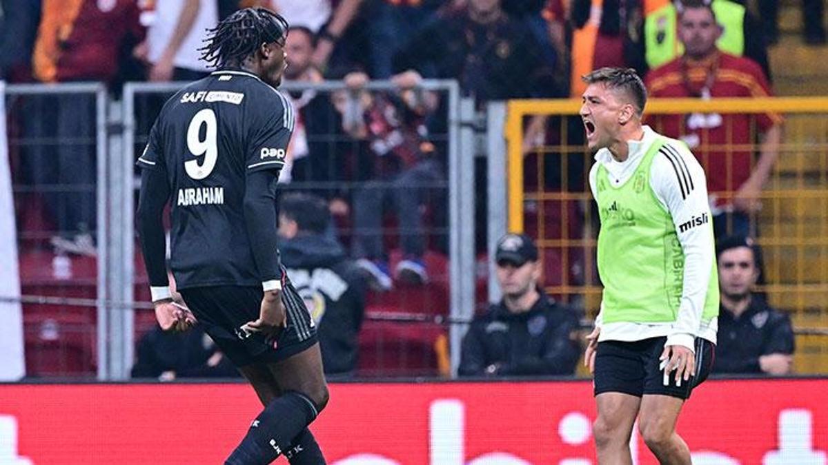 tammy-abraham-fedakarlik-yapti-derbide-golunu-atti-taraftara-boyle-mesaj-verdi-7RT7tpxz.jpg