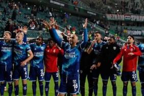 zeki-yavru-galatasaray-ve-fenerbahce-kazandi-3te-3un-gururunu-yasiyoruz-AmBfKpDR.jpg